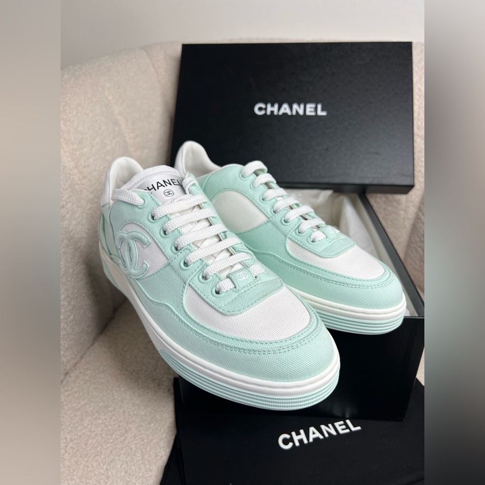 CHANEL Light Turquoise Sneakers 38.5 — New in Box - Picture 11 of 12
